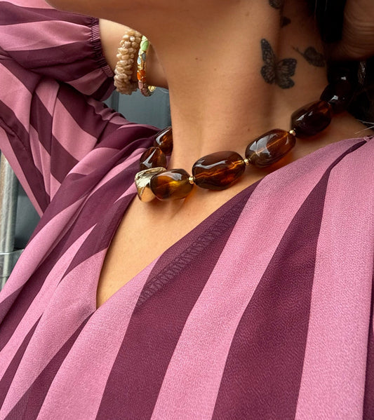Collier perles marron