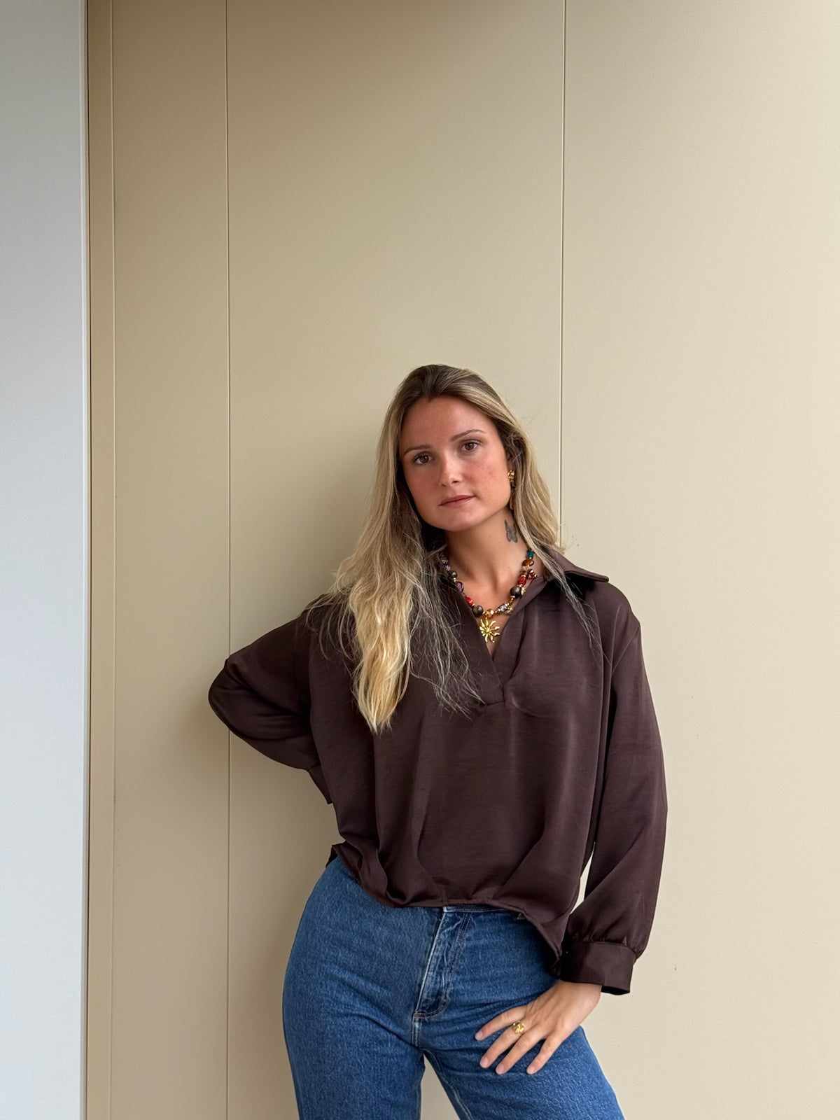 Chemise satinée marron