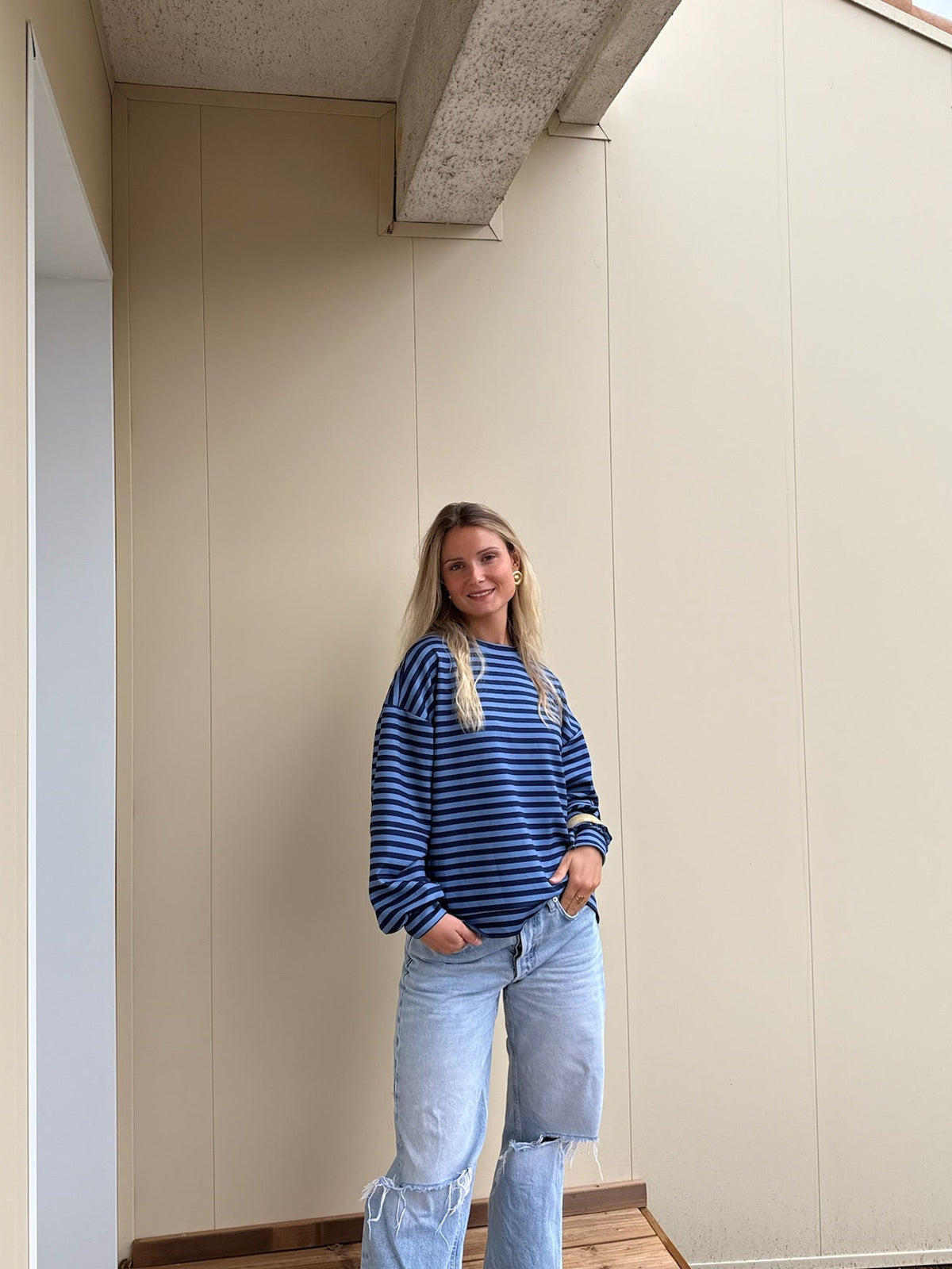 Sweat rayé bleu