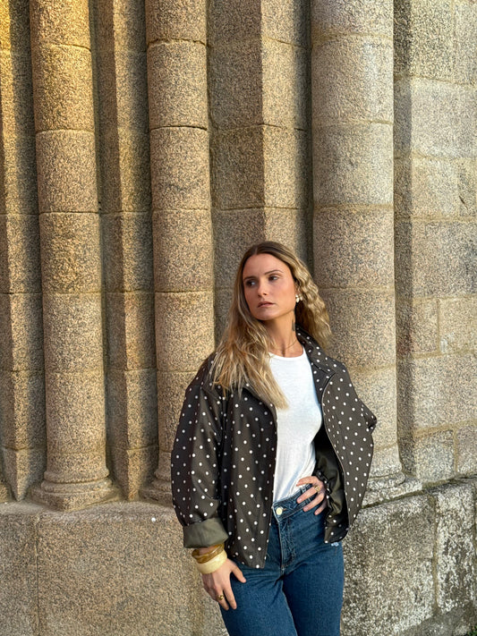 Veste à pois verte